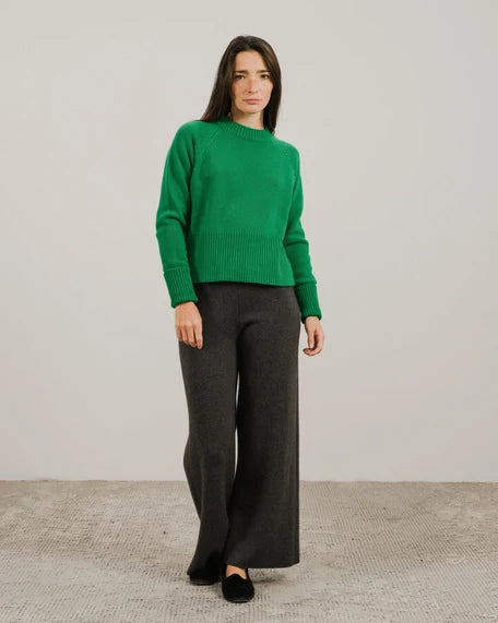 Naiste riided, jalanõud, aksessuaarid