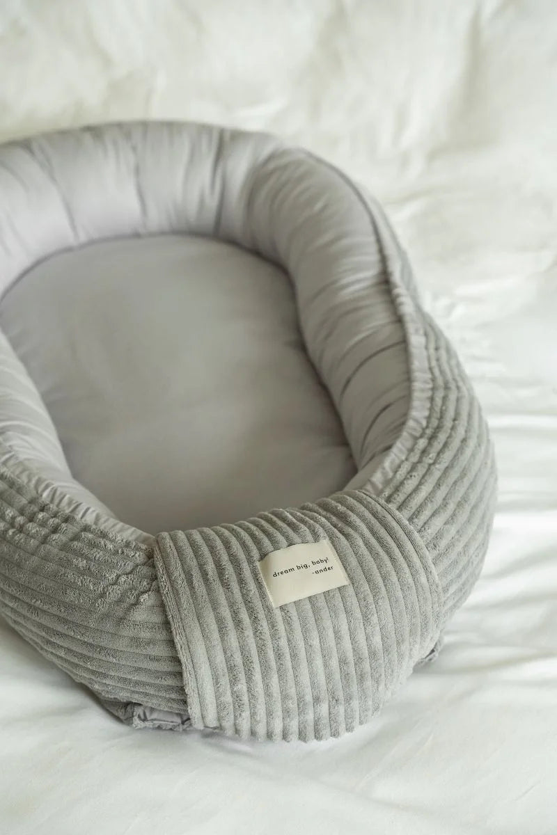 COZY CREAM baby nest 85 cm x 50 cm.