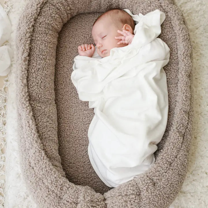 Teddy baby nest 75 x 50 cm