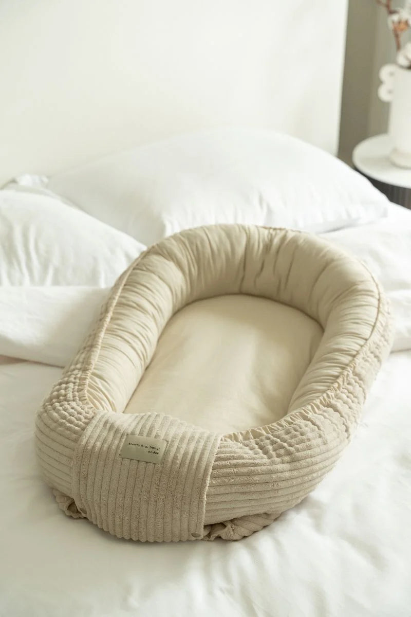 COZY CREAM beebipesa 85 cm x 50 cm.