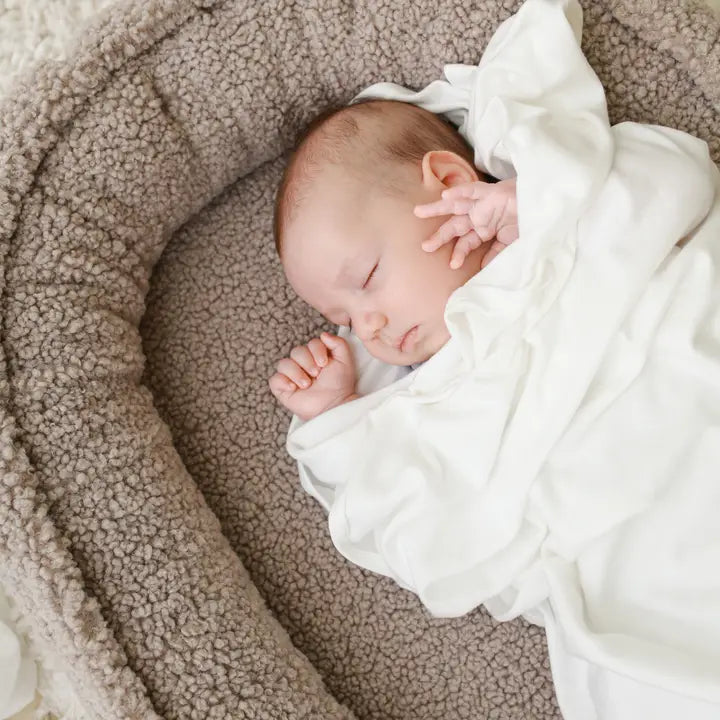 Teddy baby nest 75 x 50 cm