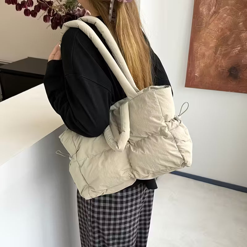 Naiste suure mahutavusega kott